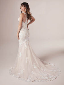 Wedding dress trends that ensure you'll be a trend-setter! 14 Rebecca Ingram wedding dress